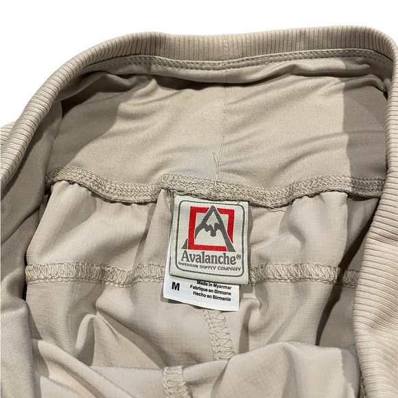 Avalanche Women's Athletic Shorts in Cream - Picture 4 of 4